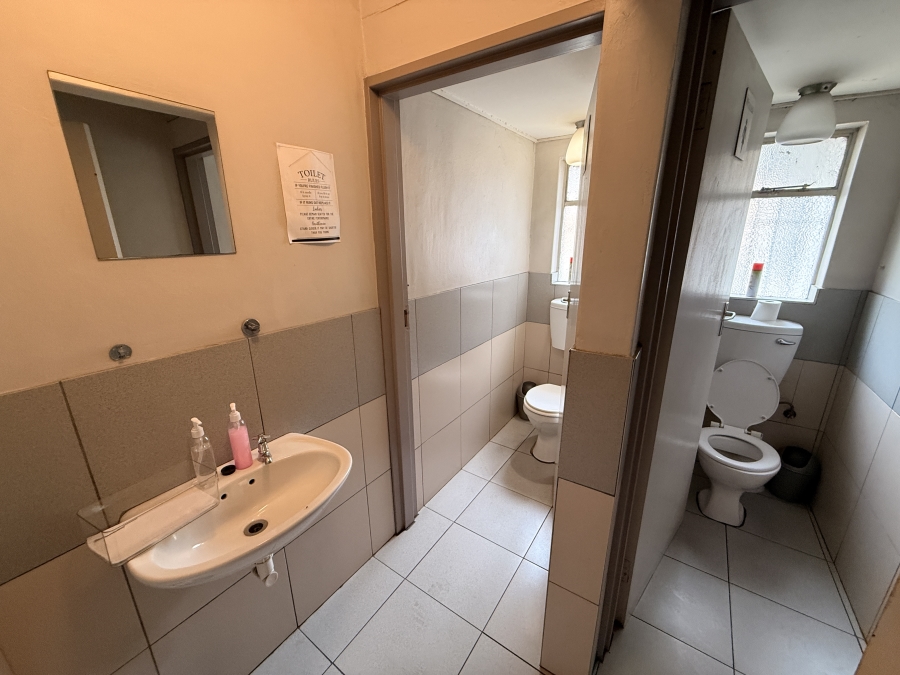 To Let Commercial Property for Rent in Malmesbury Industria Western Cape